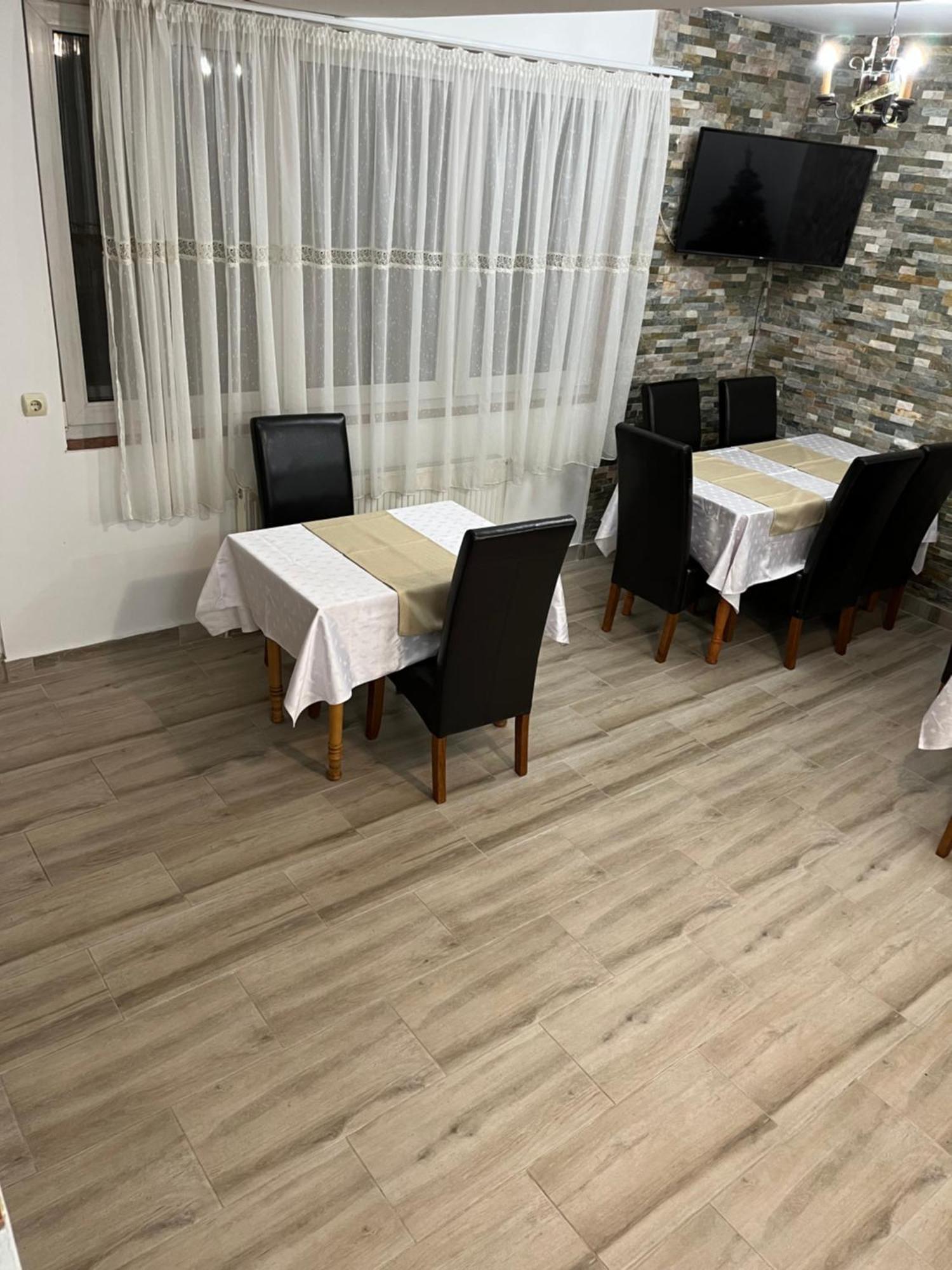 Casuta De Langa Padure Hotel Moeciu De Sus Eksteriør billede
