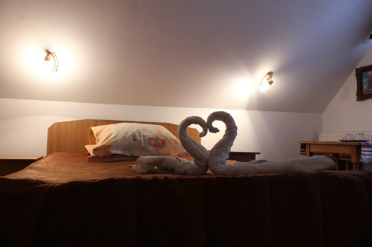 Casuta De Langa Padure Hotel Moeciu De Sus Eksteriør billede