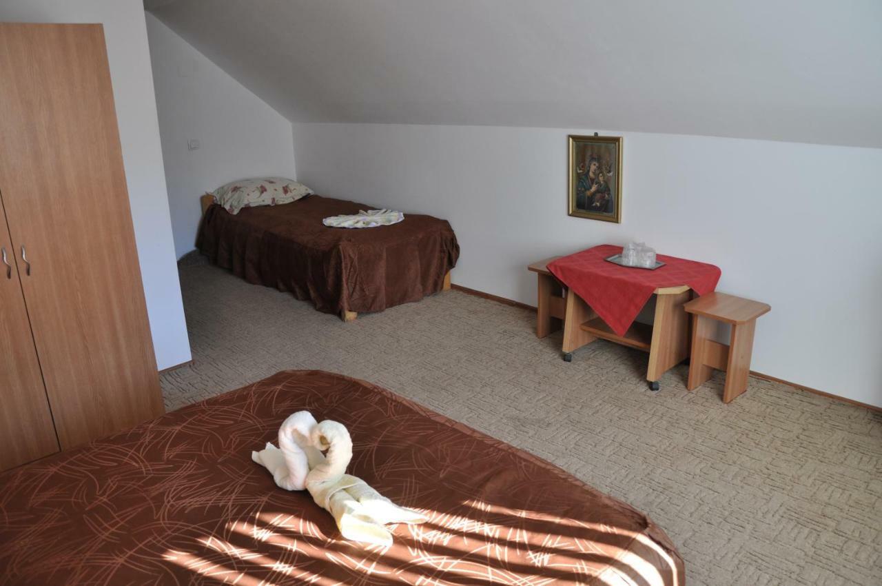Casuta De Langa Padure Hotel Moeciu De Sus Eksteriør billede