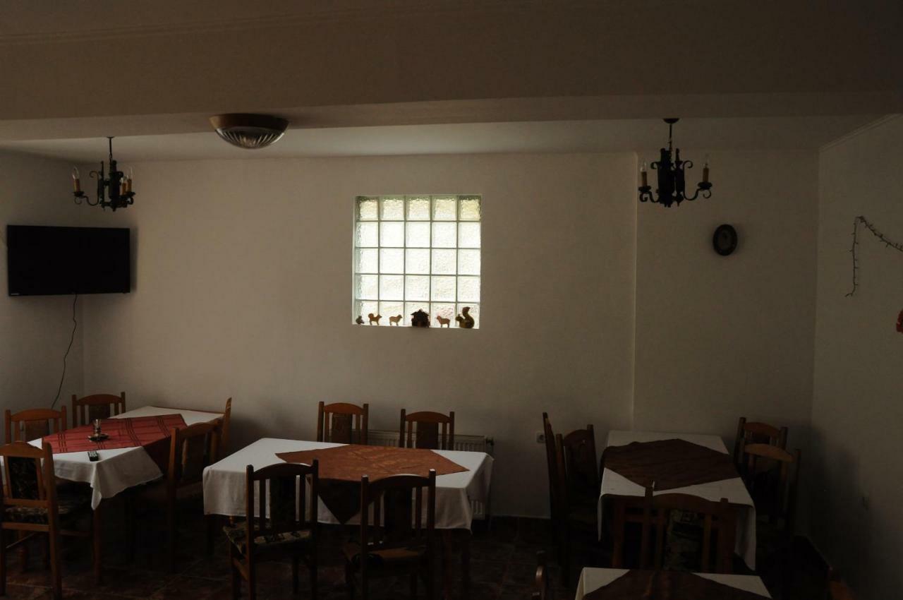 Casuta De Langa Padure Hotel Moeciu De Sus Eksteriør billede